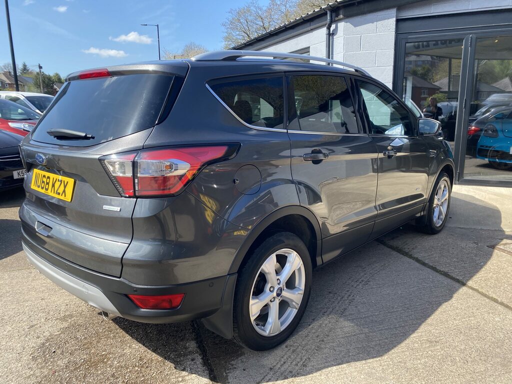 Ford  1.5 Ecoblue 120 Titanium Powershift Black #11