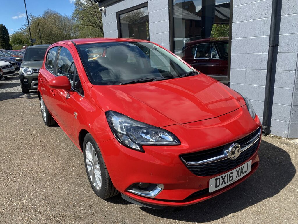 Vauxhall Corsa Vauxhall Corsa 1.4I Se Model. Hatch Back Au DX16XKJ Red #2