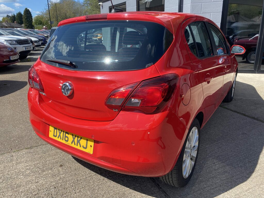 Vauxhall Corsa Vauxhall Corsa 1.4I Se Model. Hatch Back Au DX16XKJ Red #6