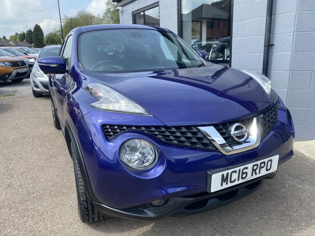 Nissan Juke Nissan Juke 1.6 Tekna. Xtronic. MC16RPO Blue