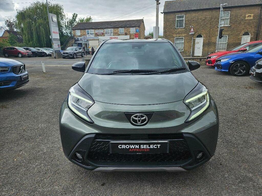 Toyota Aygo X 1.0 Vvt-i Exclusive X-shift Euro 6 S S MW72OAX Green #2