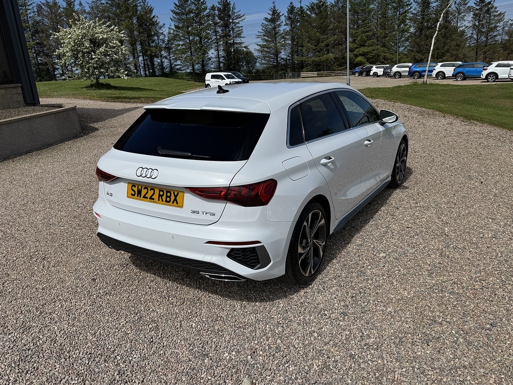 Audi A3 Hatchback SW22RBX White #5
