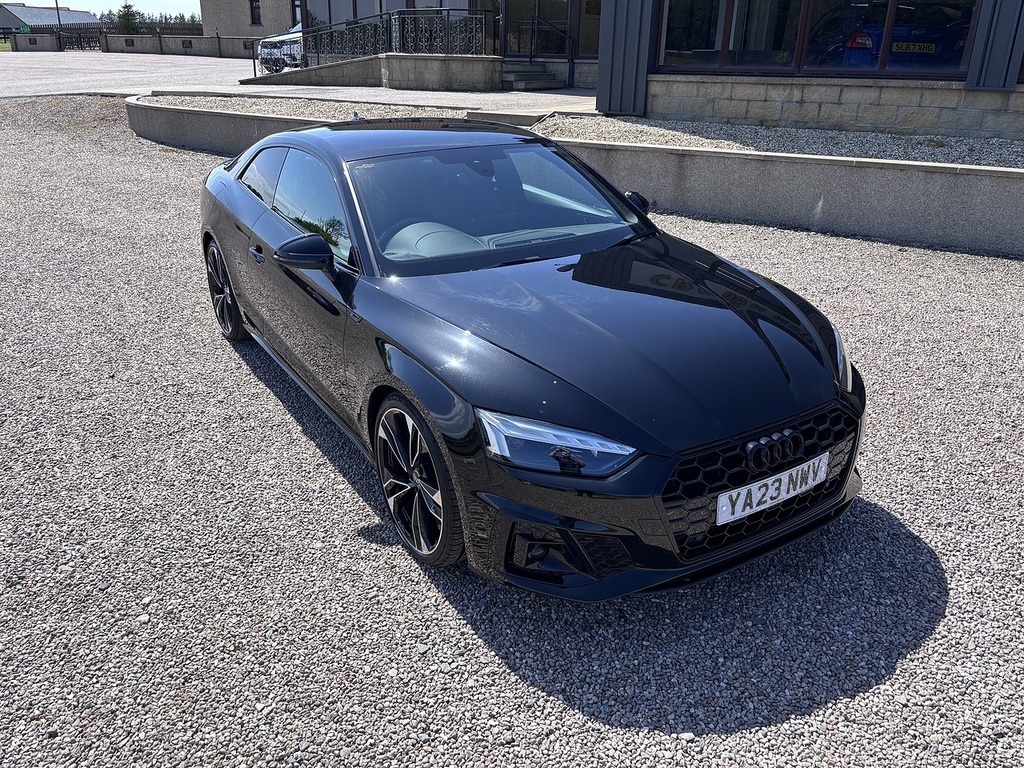 Audi A5 Coupe YA23NWV Black #2