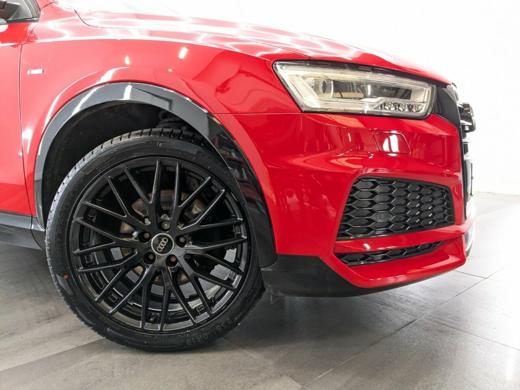 Audi Q3 2L Black Edition KT17GPE Red #2