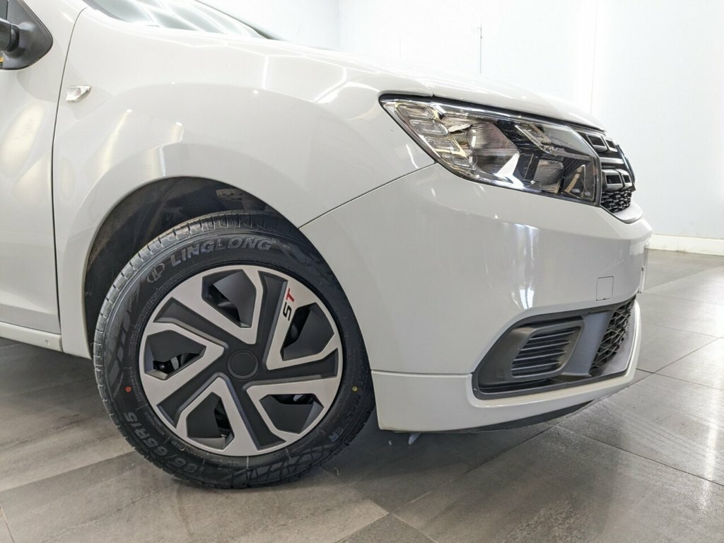 Dacia Sandero 1L Ambiance YR67UCV White #2