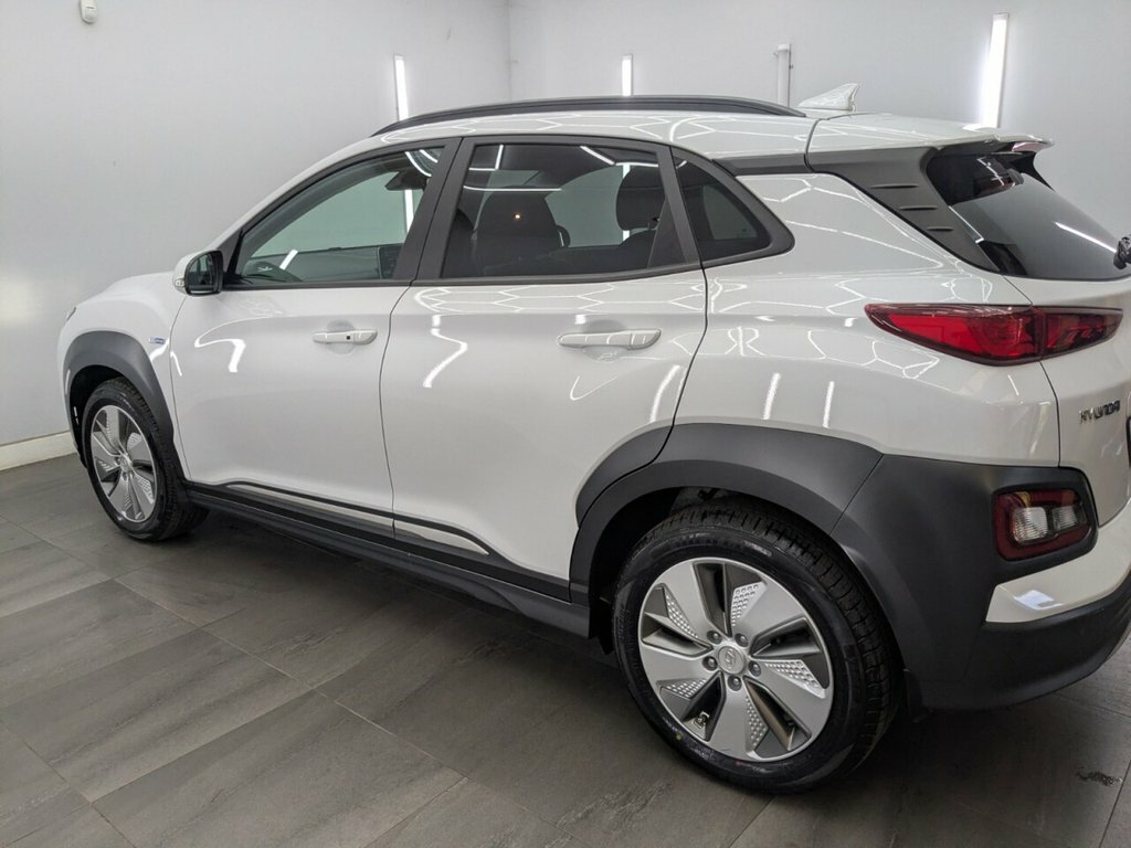 Hyundai Kona Suv ND20FBZ White #6