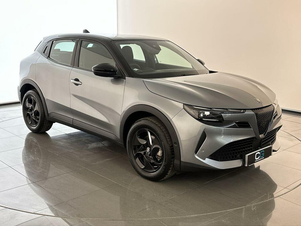 Alfa Romeo Junior 1.2 Mhev Ibrida E-dct Euro 6 Ss 