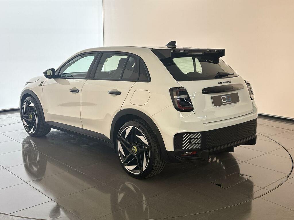Abarth 600e 54Kwh Auto 5dr #4