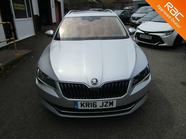 Skoda Superb 2.0 Tsi Laurin Klement Estate Dsg 4Wd Silver #3