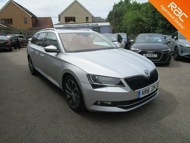Skoda Superb 2.0 Tsi Laurin Klement Estate Dsg 4Wd Silver