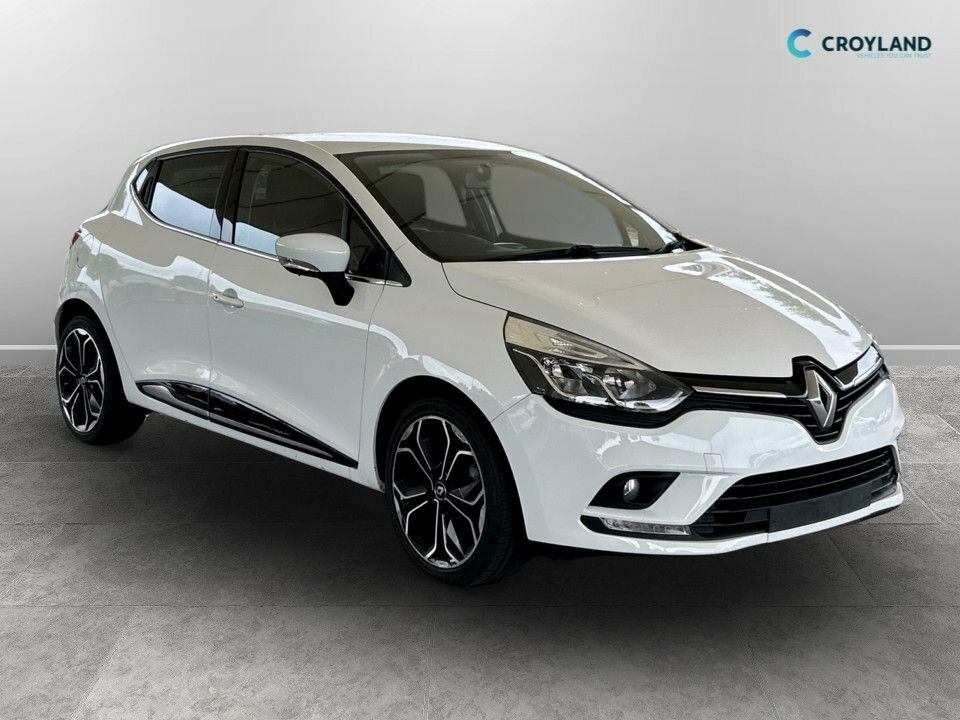 Renault Clio Hatchback White