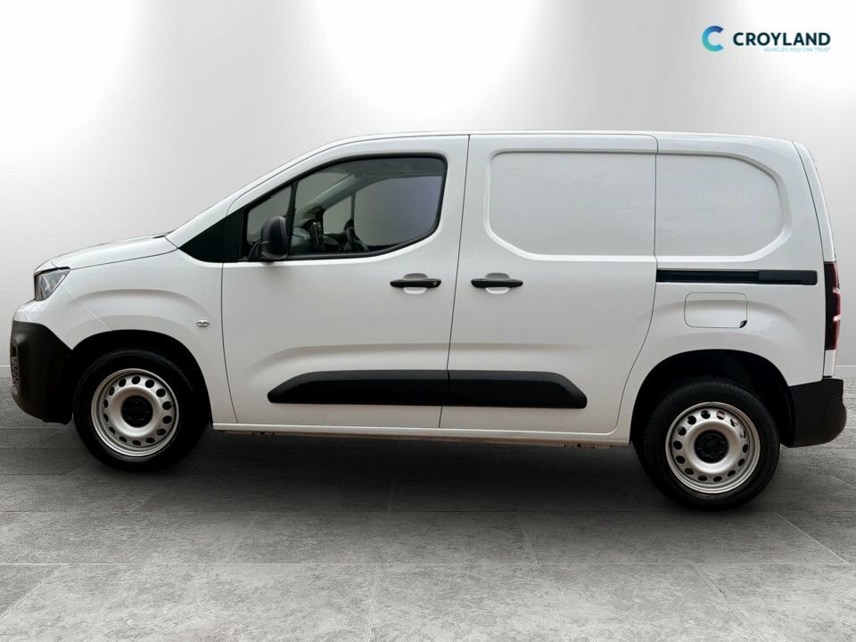 Peugeot Partner 1.5L Professional Premium YA23WTU White #6