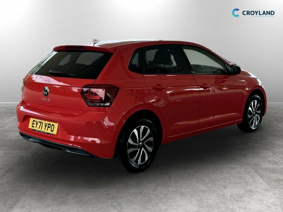 Volkswagen Polo 1L Active EY71YPO Red #3