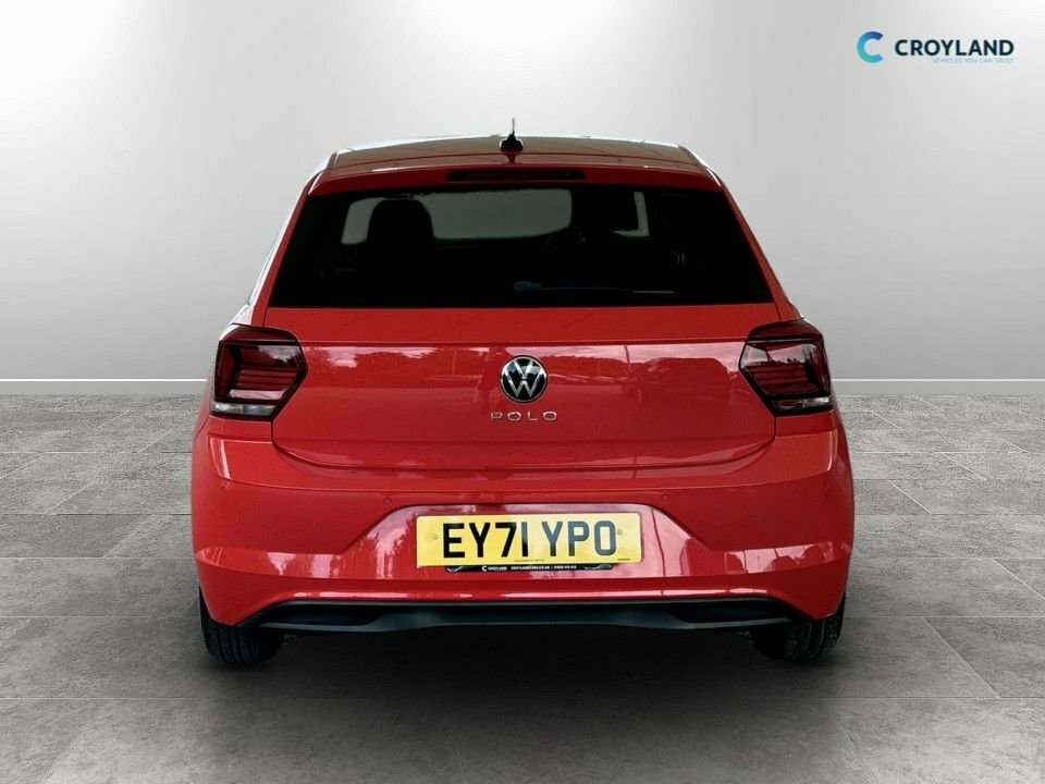 Volkswagen Polo 1L Active EY71YPO Red #4