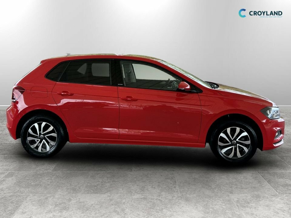 Volkswagen Polo 1L Active EY71YPO Red #2