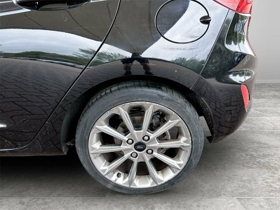 Ford Fiesta 1L Vignale YC69FDZ Black #4