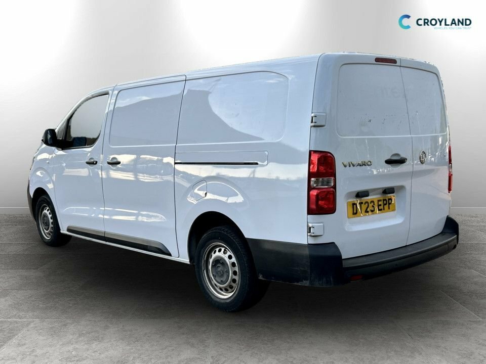 Vauxhall Vivaro 1.5L Prime 6Dr DT23EPP White #3
