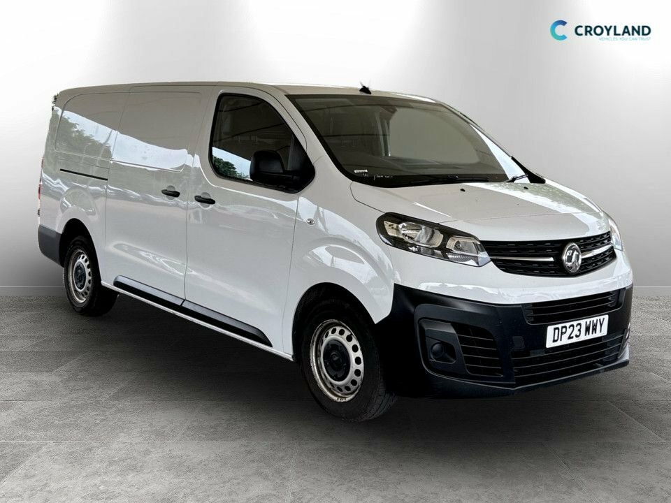 Vauxhall Vivaro 1.5L Prime 6Dr White