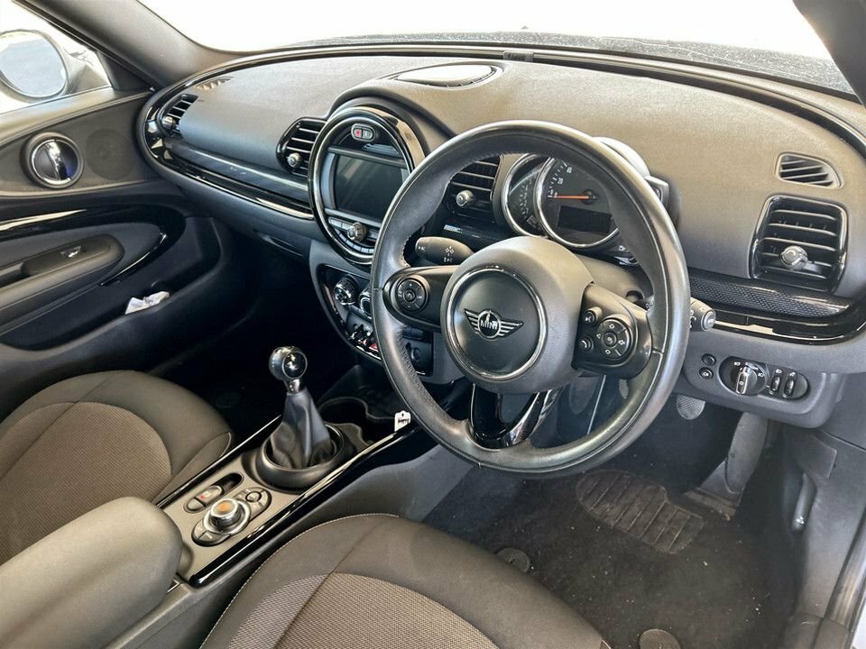 Mini Clubman 1.5L Cooper ML68DYC Silver #5