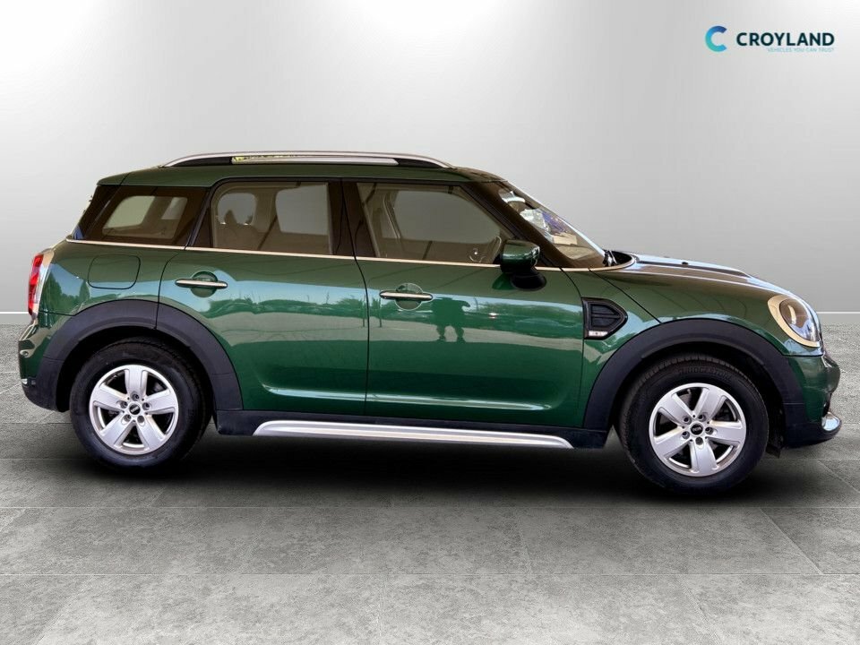 Mini Countryman 1.5L Cooper Classic GJ69XVY Green #2