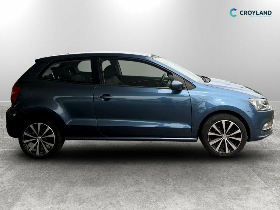 Volkswagen Polo 1L Se SH64FYA Blue #2
