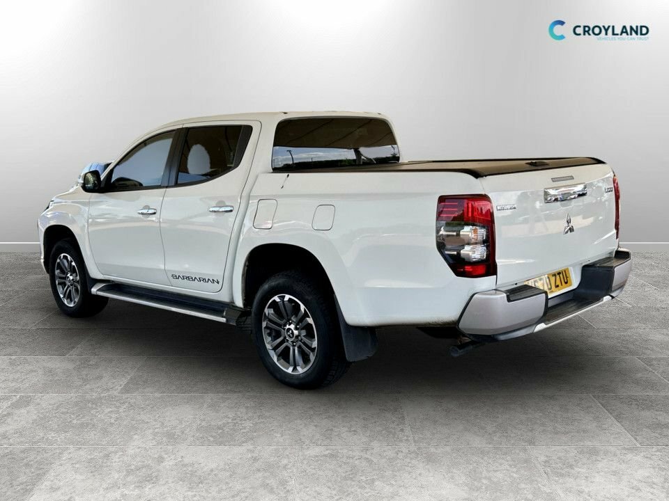 Mitsubishi L200 2.3L Dc Barbarian YS70ZTU White #3