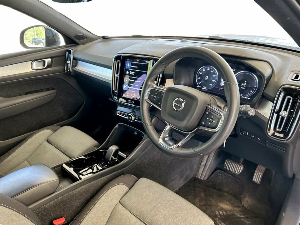 Volvo XC40 1.5L Plus YP72OXA Grey #5