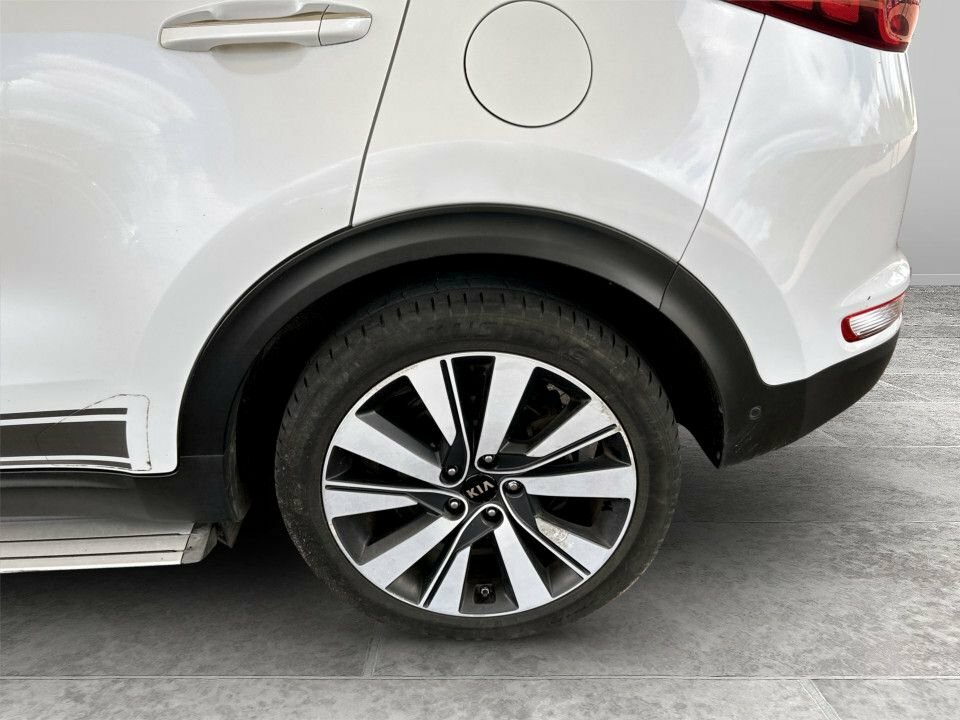 Kia Sportage 2L First Edition LL66BXM White #4