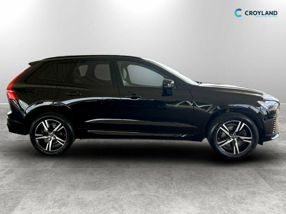 Volvo XC60 2L Plus FL72WNG Black #2