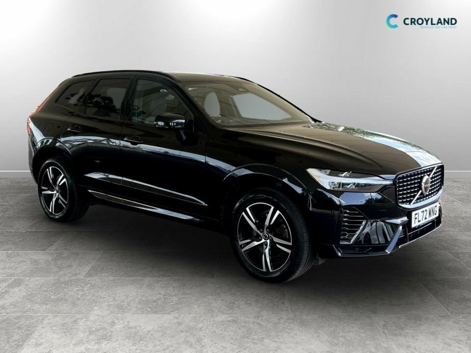 Volvo XC60 2L Plus Black