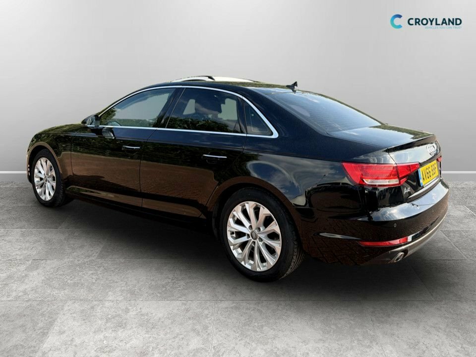 Audi A4 2L Se AV66BBF Black #3