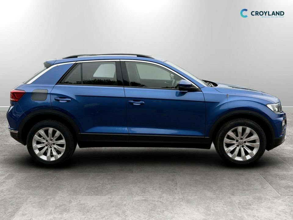 Volkswagen T-Roc 1L Se NJ18TUH Blue #2
