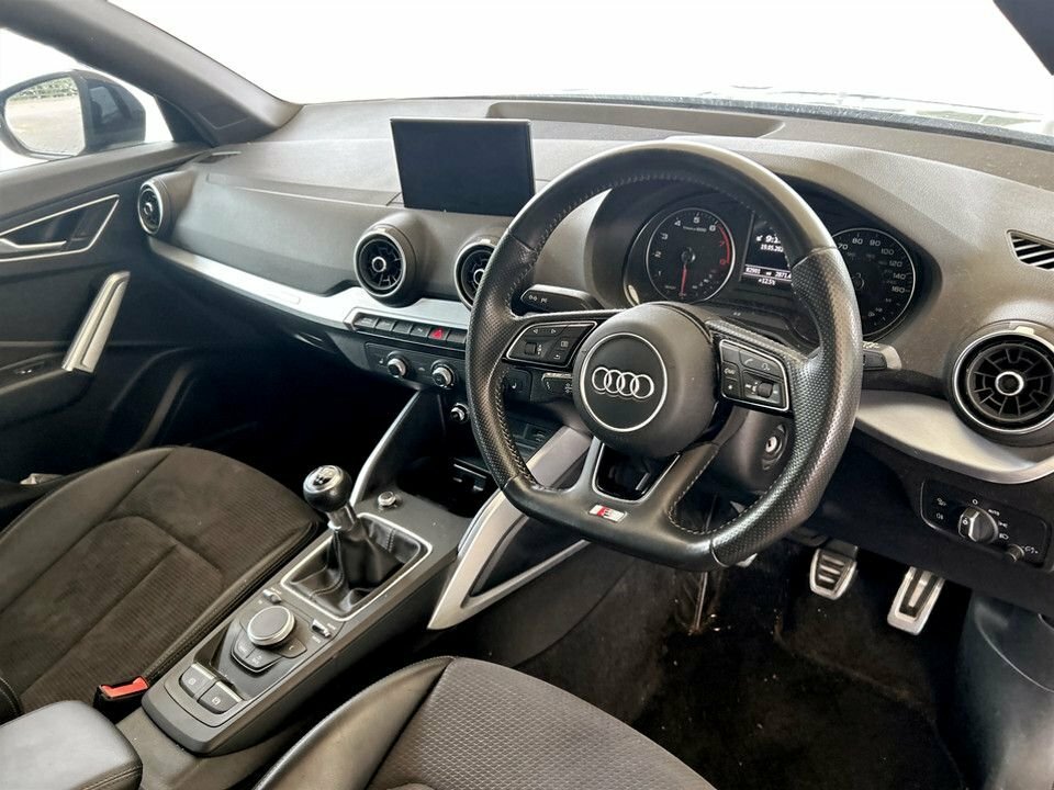 Audi Q2 1L S Line HD17BCU Black #5