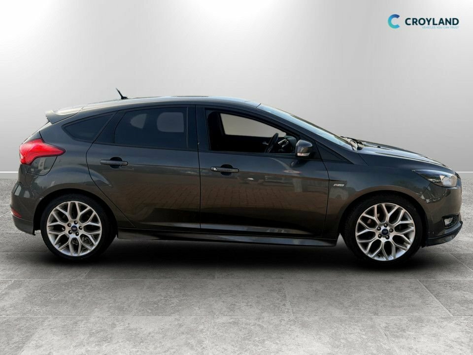 Ford Focus 1L St-line BK17XAF Grey #2