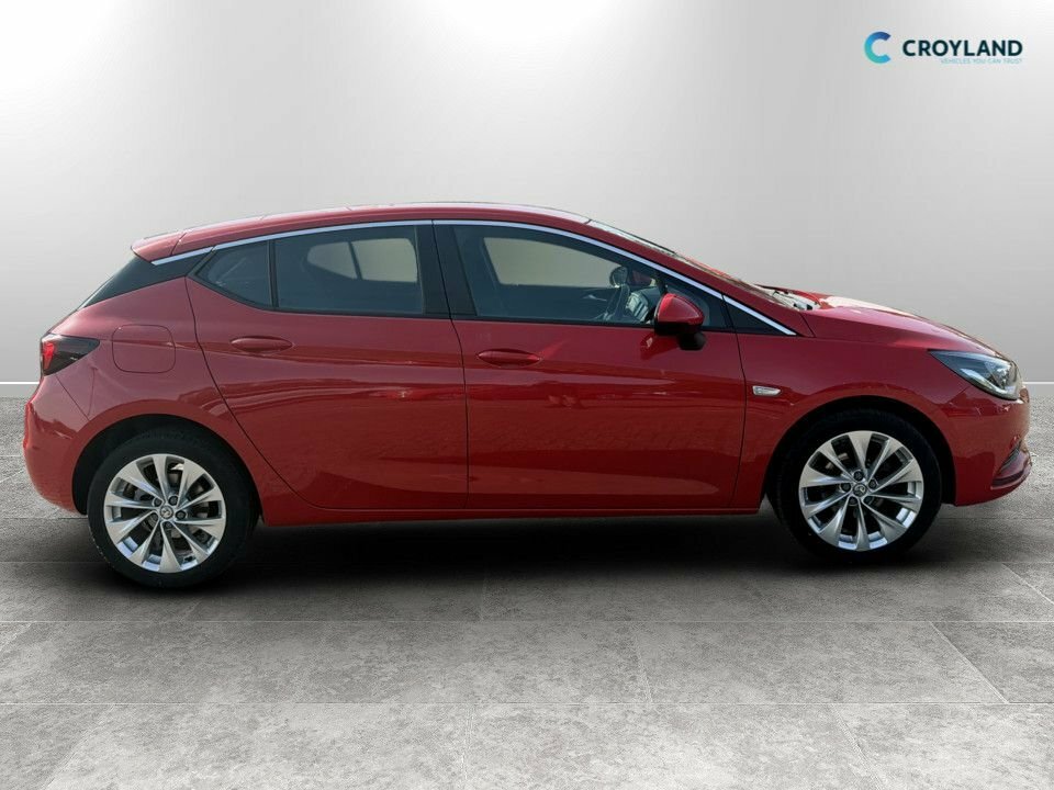 Vauxhall Astra 1L Energy KU17JBR Red #2