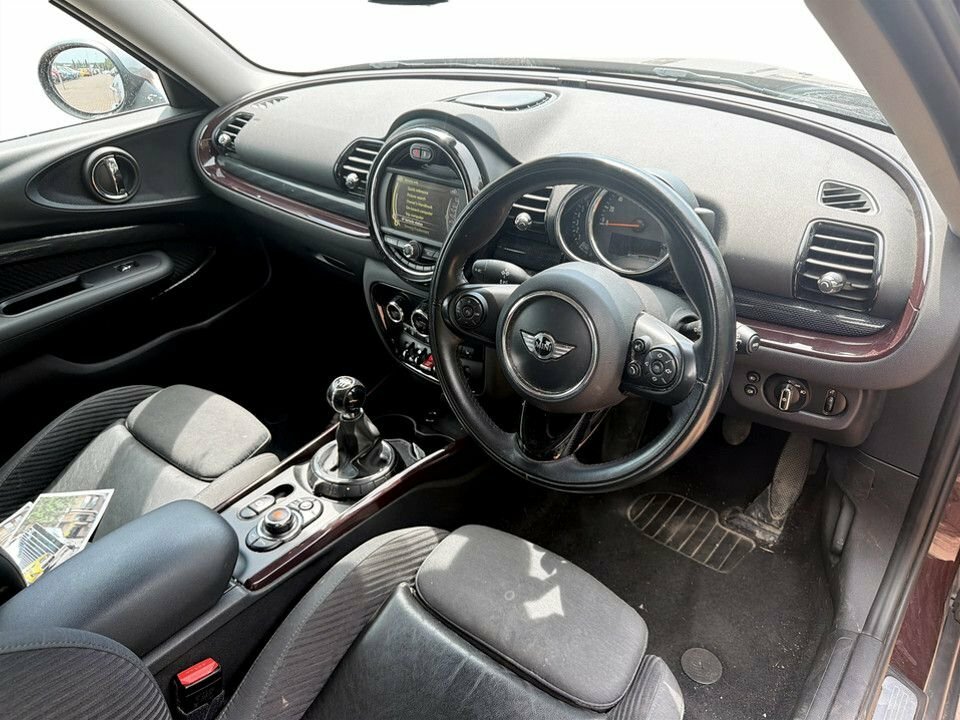 Mini Clubman 1.5L Cooper WH65TKO Red #5