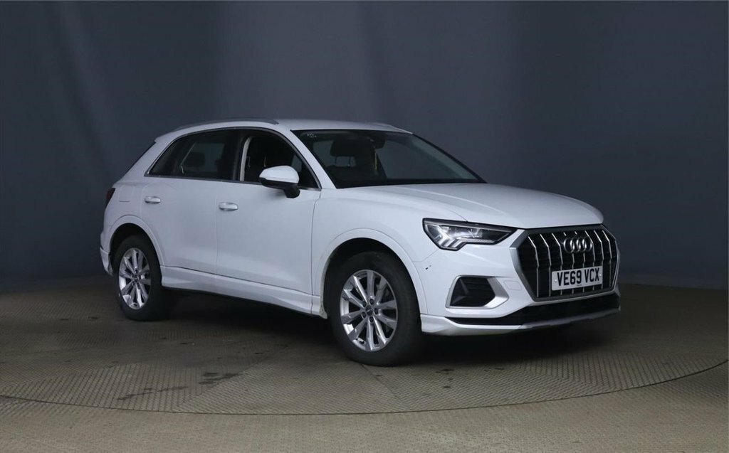 Audi Q3 1.5L Sport VE69VCX White #6