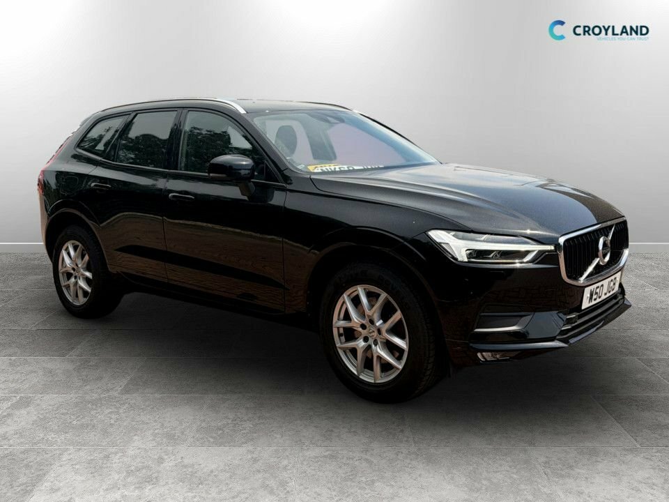 Volvo XC60 2L Momentum Pro Black