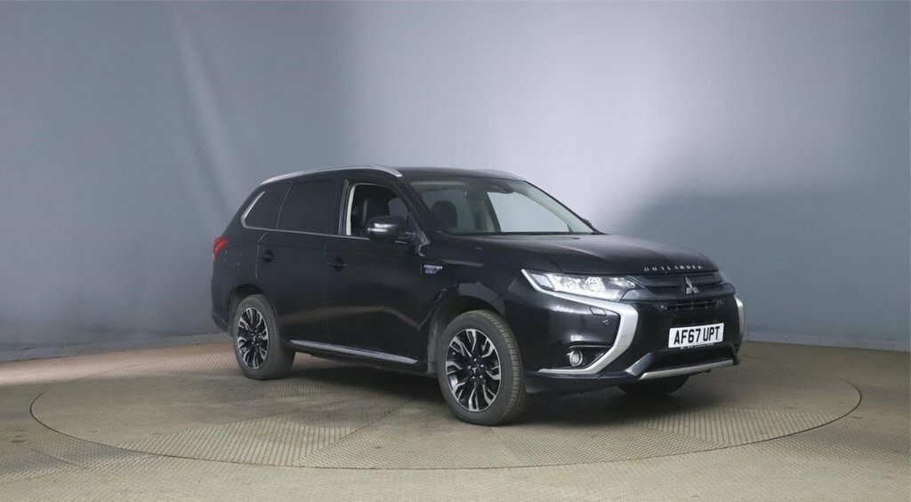Mitsubishi Outlander 2L 4Hs Black