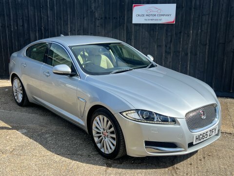 Jaguar XF 2015 65 D Silver