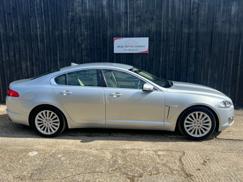 Jaguar XF 2015 65 D HG65ZFY Silver #2
