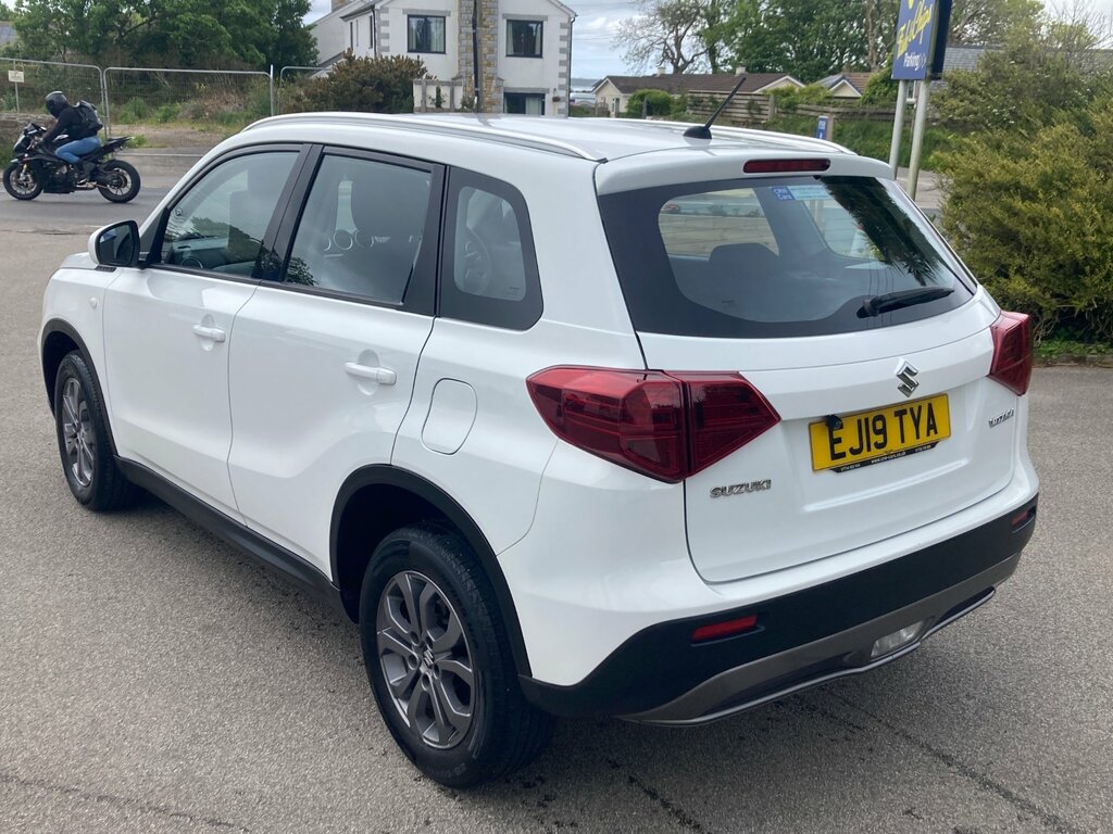 Suzuki Vitara 1.0 Boosterjet Sz4 Suv Euro 6 S EJ19TYA White #3