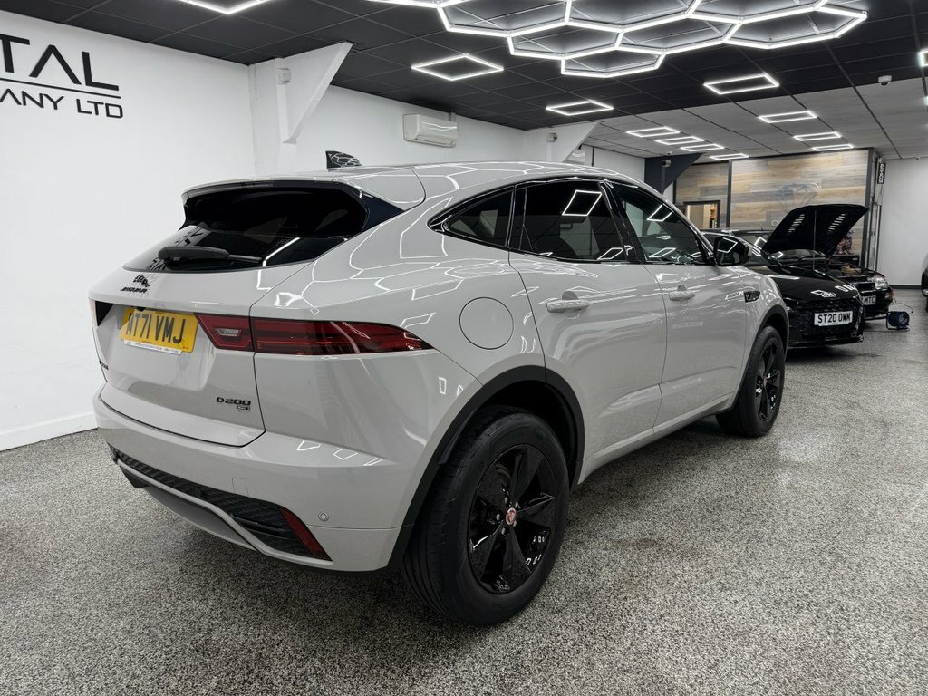 Jaguar E-Pace 2L R-dynamic S MT71VMJ Grey #3