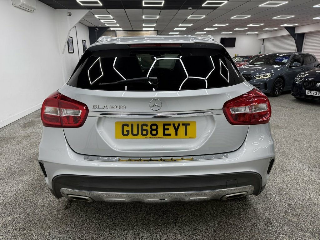 Mercedes-Benz GLA Class 1.6L Amg Line GU68EYT Silver #4