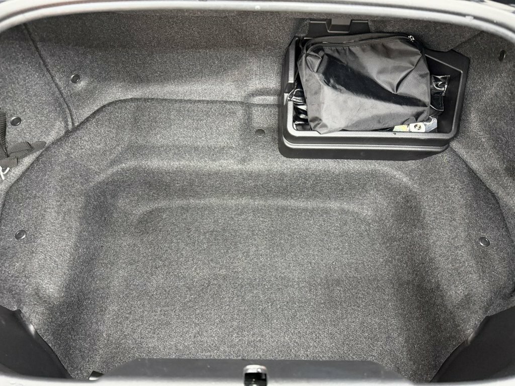 Mazda 121 2.5L Exclusive-line Blue #23