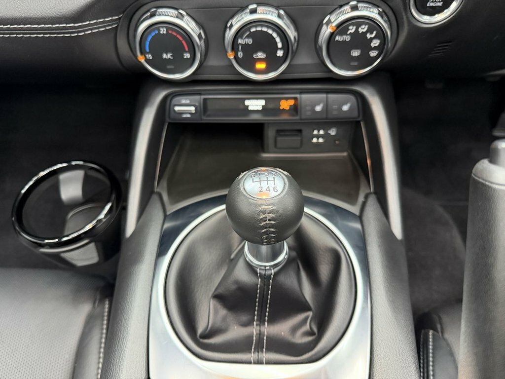 Mazda 121 2.5L Exclusive-line Blue #27