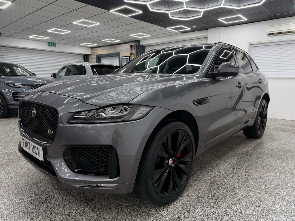 Jaguar F-Pace Suv FN17UCV Grey #6