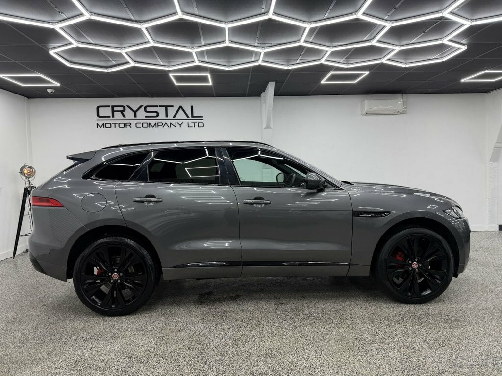 Jaguar F-Pace Suv FN17UCV Grey #2