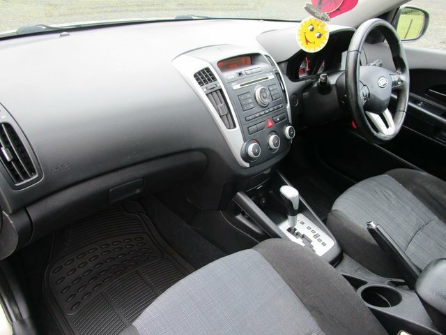Kia Ceed Hatchback CP11EMF Silver #5