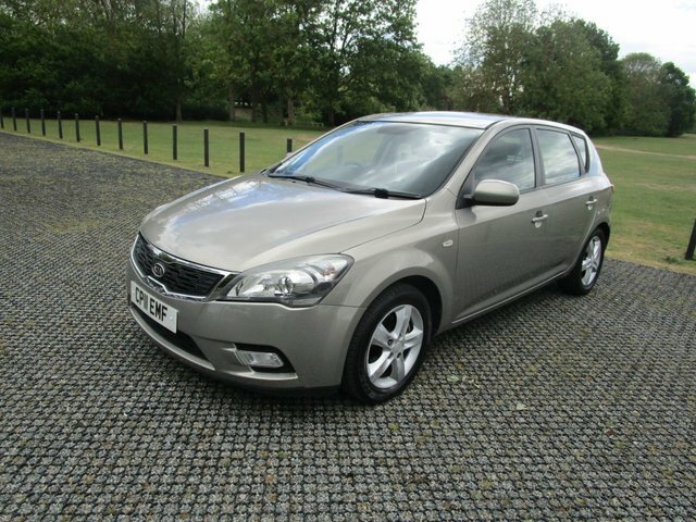 Kia Ceed Hatchback CP11EMF Silver #4